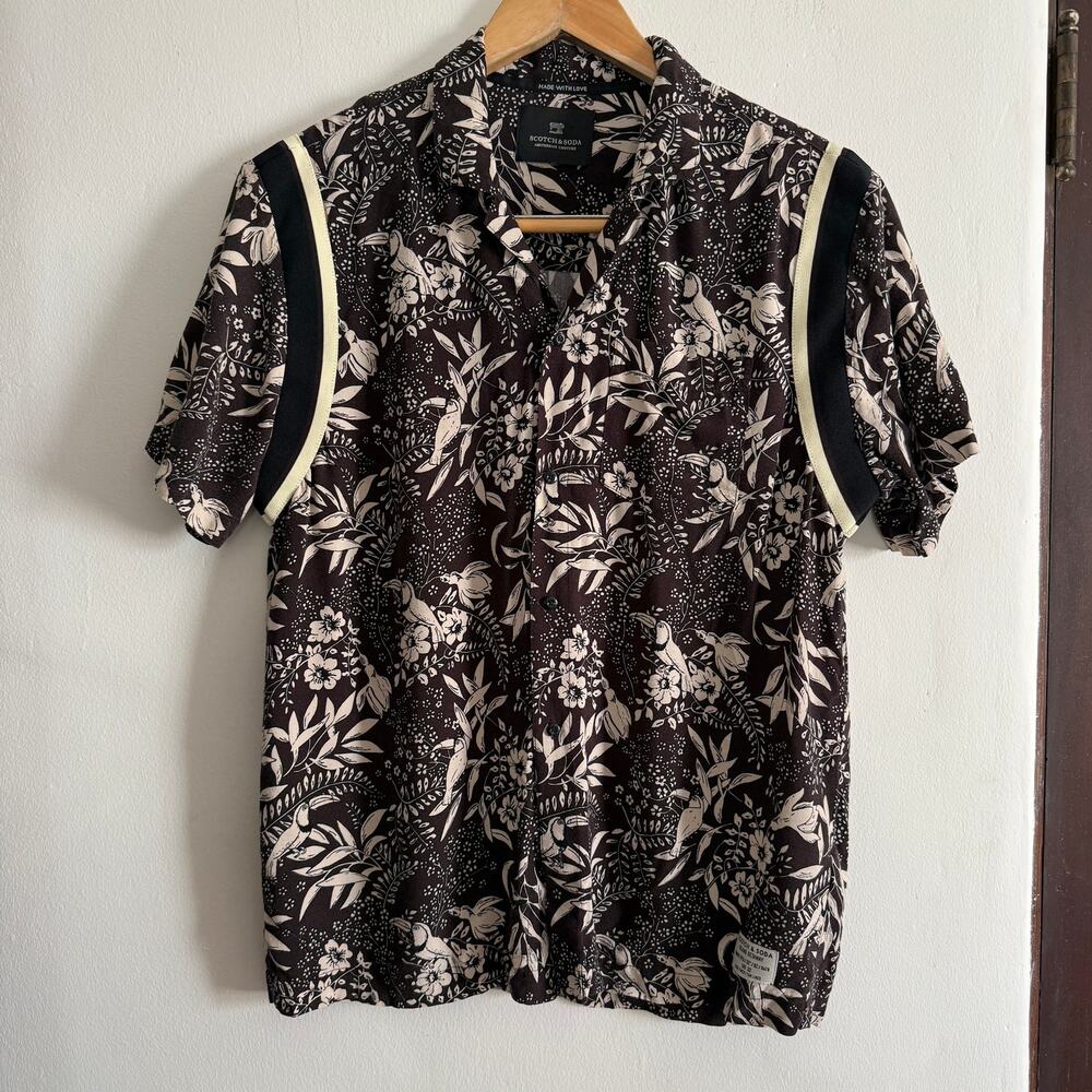 SCOTCH & SODA | Men's Brown Hawaiian Aloha Toucan Shirt with Knit inset Medium - Picture 2 of 10